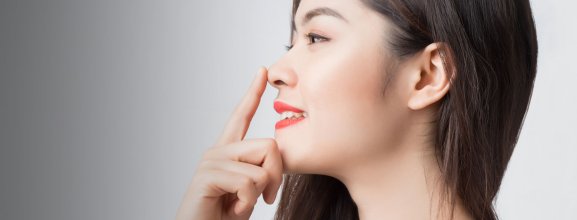 Antalya Rinoplasti Doktoru Doç Dr Sema Koç